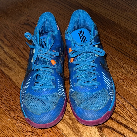 Nike Other - Kyrie Flytrap Nike Sneakers